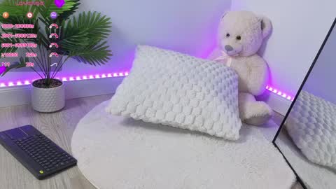 Snapshot of alessyaaa chatting on April 3, 2026, 11:14 pm Ale online show from April 3, 2026, 11:14 pm