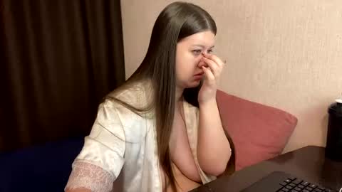 Aletta Oushen online show from December 21, 2024, 11:45 pm