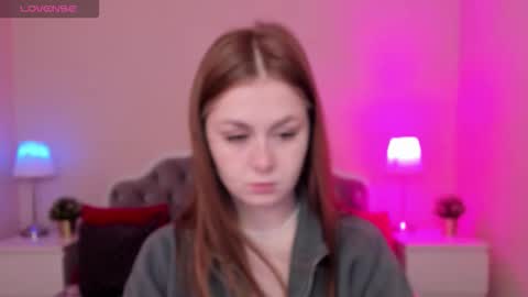 alettablacck online show from October 14, 2025, 1:17 am