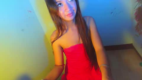 Snapshot of alex121698 chatting on September 10, 2025, 10:48 am Alex online show from September 10, 2025, 10:48 am