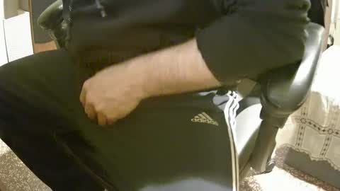 alex81pv1981 online show from February 3, 2026, 7:08 pm