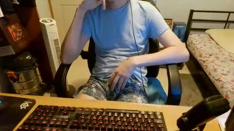 Snapshot of alex97420 chatting on November 13, 2025, 7:46 pm Alex online show from November 13, 2025, 7:46 pm