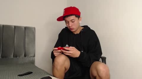 Owen online show from December 3, 2024, 6:26 am