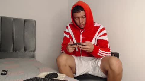 Owen online show from January 28, 2025, 10:12 pm