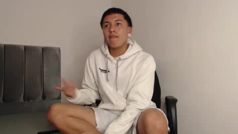 Owen online show from February 12, 2025, 2:03 am