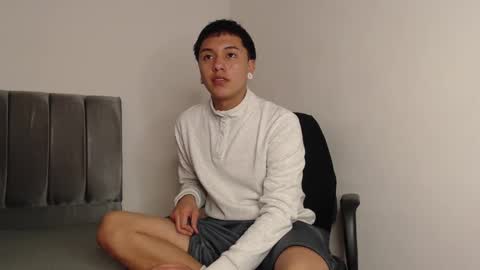 Owen online show from February 14, 2025, 2:07 am