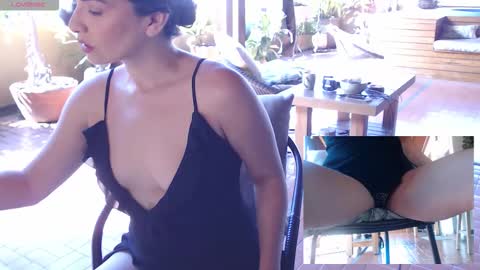 Snapshot of alex_and_theprof chatting on November 17, 2025, 3:07 pm ALEX online show from November 17, 2025, 3:07 pm