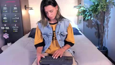 Snapshot of alex_colvin chatting on September 21, 2025, 12:40 pm alex_colvin online show from September 21, 2025, 12:40 pm