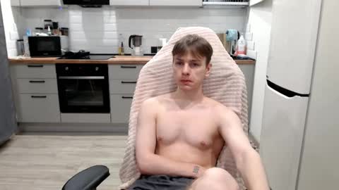 Alex online show from November 12, 2025, 2:01 am