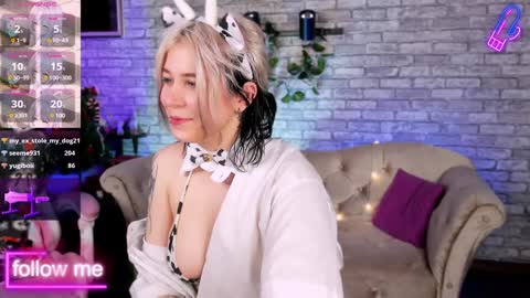 alex_howell online show from January 12, 2025, 4:00 am