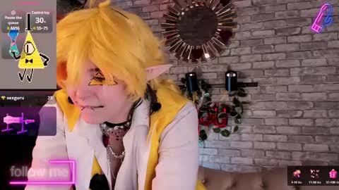 alex_howell online show from February 12, 2025, 2:56 am