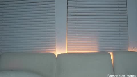 Snapshot of alex_islive chatting on February 10, 2026, 12:15 am Alex Stone online show from February 10, 2026, 12:15 am