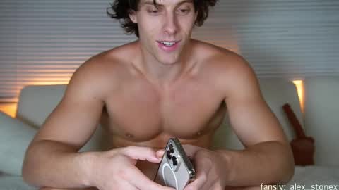 Snapshot of alex_islive chatting on February 18, 2026, 5:14 am Alex Stone online show from February 18, 2026, 5:14 am