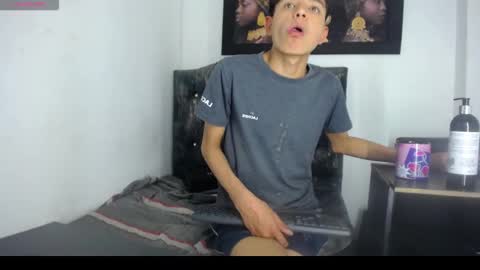 alex_it0 online show from May 16, 2026, 12:18 am