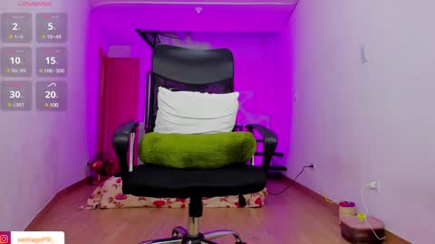 Snapshot of alex_lord_ chatting on December 15, 2024, 1:13 am i am Alex online show from December 15, 2024, 1:13 am