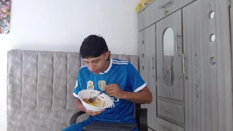 Snapshot of alex_martin47 chatting on March 29, 2026, 7:58 pm alex online show from March 29, 2026, 7:58 pm