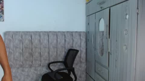 Snapshot of alex_martin47 chatting on April 1, 2026, 6:38 pm alex online show from April 1, 2026, 6:38 pm