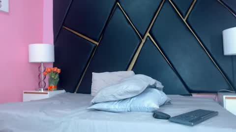 ALEX online show from October 16, 2025, 9:27 pm