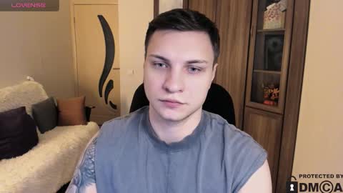 alex_milson online show from November 22, 2025, 3:38 am