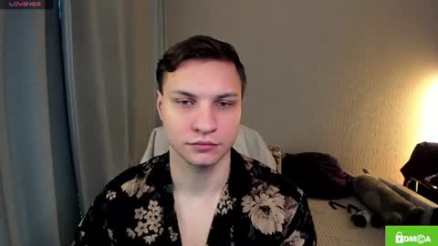 Snapshot of alex_milson chatting on June 28, 2026, 4:46 pm alex_milson online show from June 28, 2026, 4:46 pm