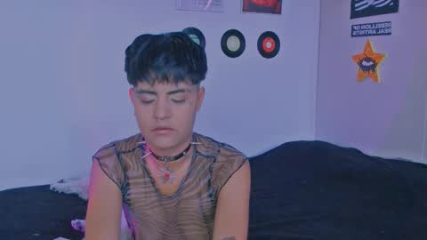 Alex online show from September 12, 2025, 6:41 pm