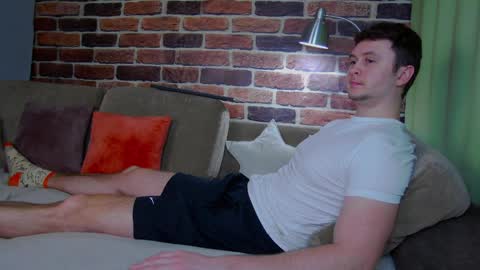 Alex online show from April 3, 2026, 6:11 am