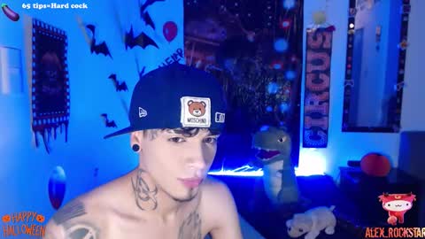    online show from October 22, 2025, 4:51 pm