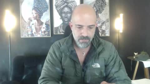 Snapshot of alex_saints_ce chatting on March 3, 2026, 12:33 pm Alex Saints online show from March 3, 2026, 12:33 pm