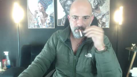 Snapshot of alex_saints_ce chatting on March 4, 2026, 12:22 pm Alex Saints online show from March 4, 2026, 12:22 pm