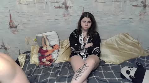 Snapshot of alex_sarah_sex chatting on February 3, 2025, 10:54 pm Alex and Sarah online show from February 3, 2025, 10:54 pm