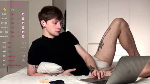 alex_schafer online show from February 12, 2026, 5:46 am