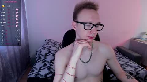 alex_silent online show from February 8, 2025, 10:50 am