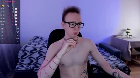 alex_silent online show from February 17, 2025, 10:29 am