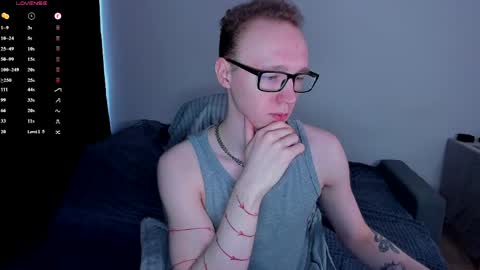 Snapshot of alex_silent chatting on April 24, 2026, 8:50 am alex_silent online show from April 24, 2026, 8:50 am