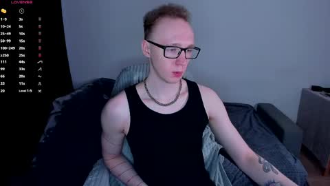 Snapshot of alex_silent chatting on April 25, 2026, 3:31 pm alex_silent online show from April 25, 2026, 3:31 pm
