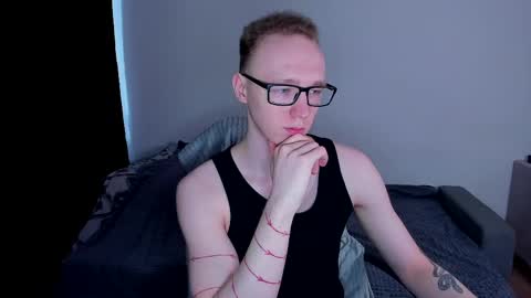 Snapshot of alex_silent chatting on April 28, 2026, 10:09 am alex_silent online show from April 28, 2026, 10:09 am