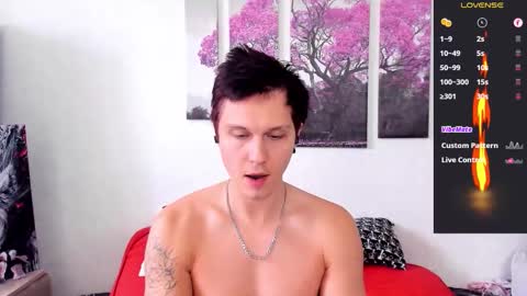 Snapshot of alex_wandhot chatting on September 30, 2025, 5:12 am Alex WandHot online show from September 30, 2025, 5:12 am