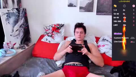 Snapshot of alex_wandhot chatting on October 25, 2025, 5:48 am Alex WandHot online show from October 25, 2025, 5:48 am