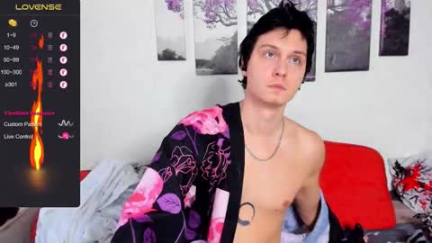 Snapshot of alex_wandhot chatting on November 8, 2025, 8:25 am Alex WandHot online show from November 8, 2025, 8:25 am