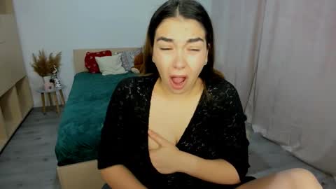 Alexa online show from December 5, 2025, 6:33 am