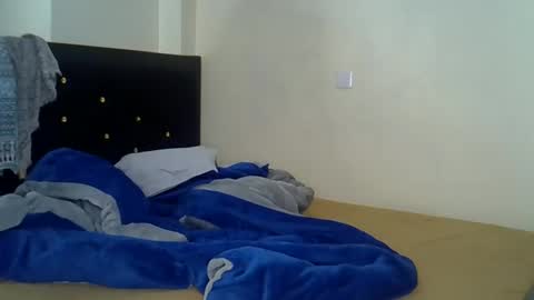 Snapshot of alexa_foxxie chatting on January 8, 2025, 2:35 am Alexa online show from January 8, 2025, 2:35 am