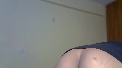 Snapshot of alexa_foxxie chatting on January 27, 2025, 5:58 am Alexa online show from January 27, 2025, 5:58 am