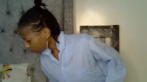 Snapshot of alexa_foxxie chatting on February 9, 2025, 10:31 am Alexa online show from February 9, 2025, 10:31 am