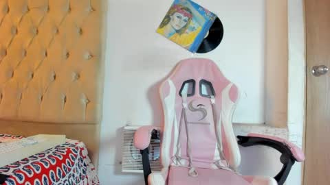 Snapshot of alexa_girlfox chatting on April 11, 2026, 7:45 am alexa_girlfox online show from April 11, 2026, 7:45 am