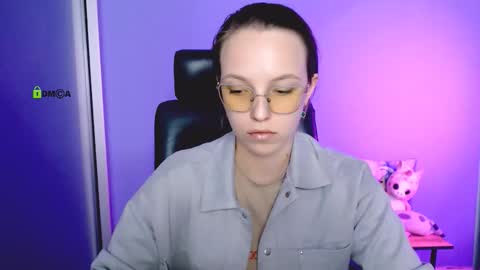 Snapshot of alexa_night_ chatting on September 16, 2025, 1:12 pm alexa_night_ online show from September 16, 2025, 1:12 pm