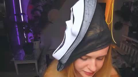 alexa_pirs online show from October 17, 2025, 3:47 pm