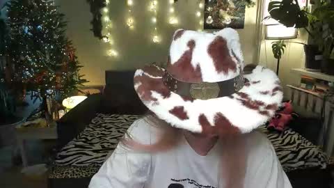 alexa_pirs online show from January 7, 2026, 2:41 pm