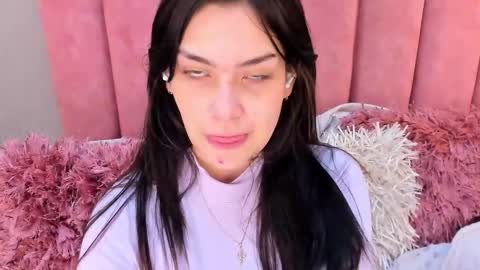 Alexa Thaylor online show from October 10, 2025, 3:11 pm