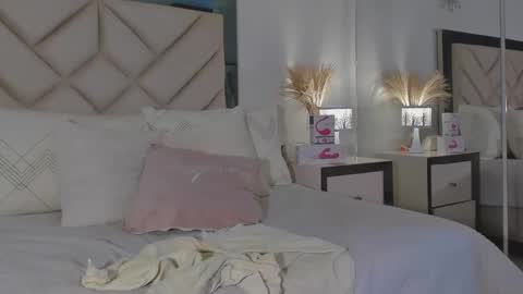 alexa_tobar online show from December 28, 2024, 3:37 am