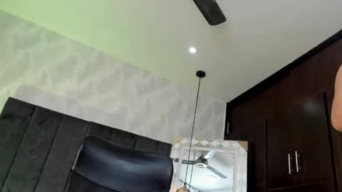 Snapshot of alexaa_marquss chatting on May 31, 2026, 7:48 pm alexaa_marquss online show from May 31, 2026, 7:48 pm
